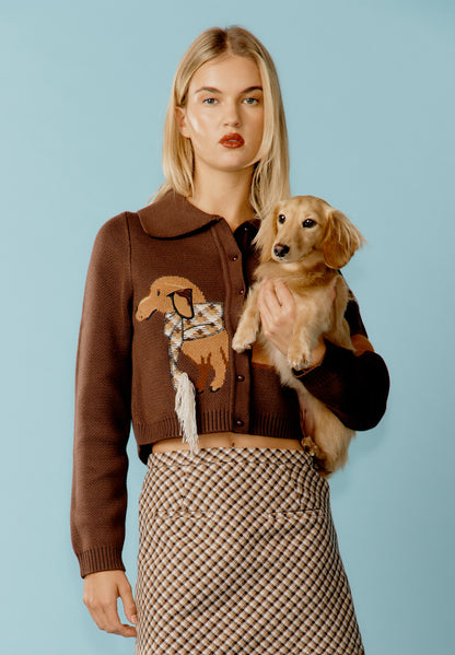 Kahverengi Köpekli Hırka